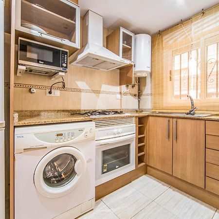 2 Bedroom Lovely Apartment In Oropesa Del Mar Exteriör bild